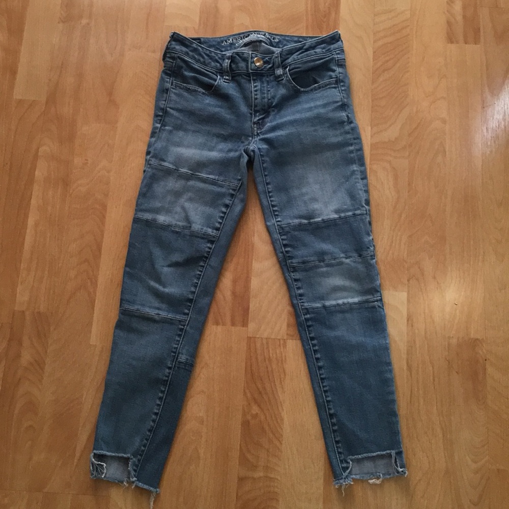 ⭐️Distressed ankle jegging